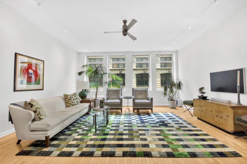 wide photo