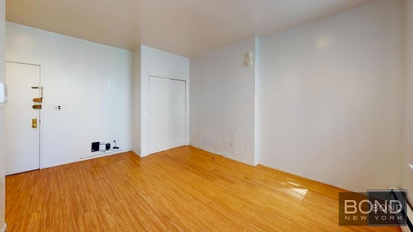 wide photo