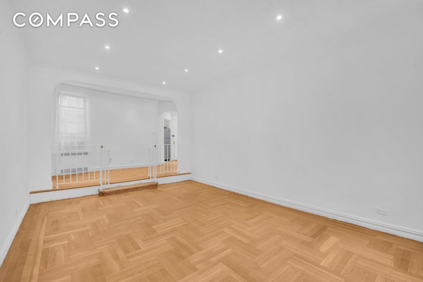 wide photo