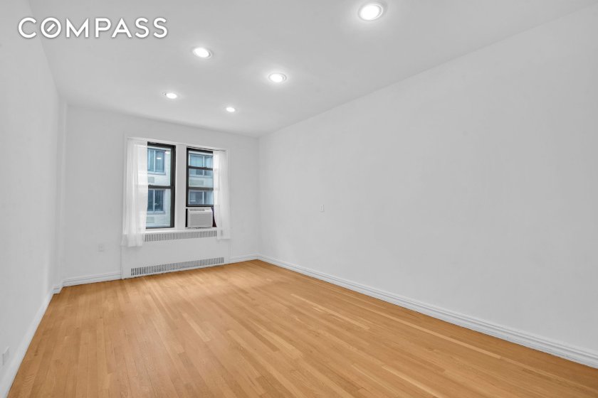 wide photo