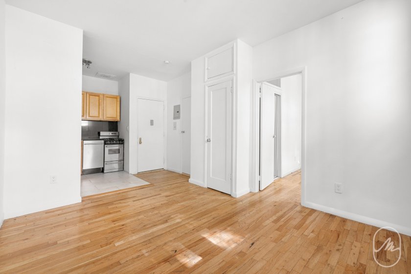 wide photo