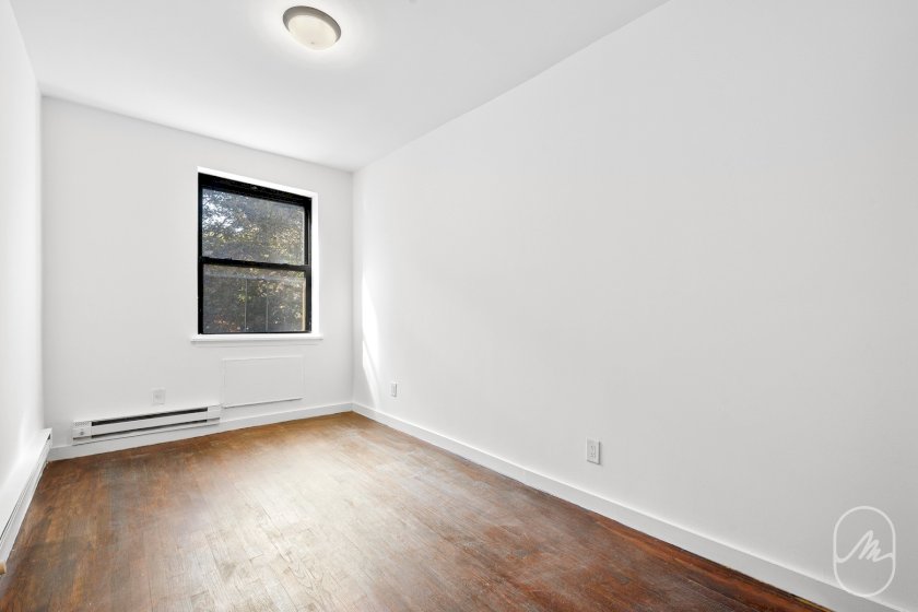 wide photo