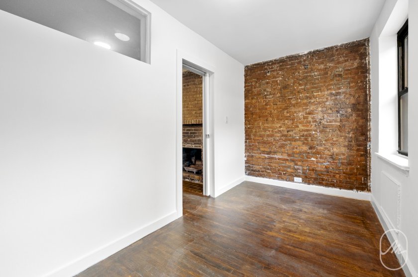 wide photo