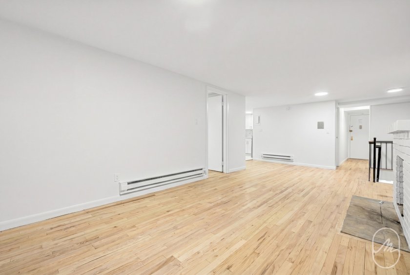 wide photo