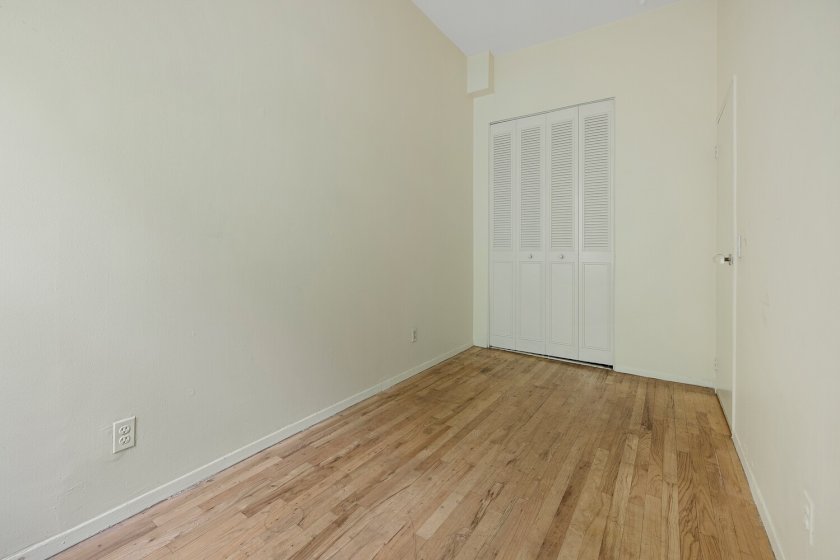 wide photo