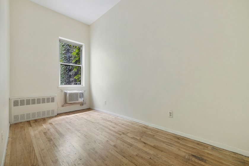 wide photo