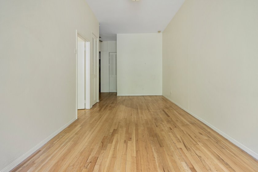 wide photo