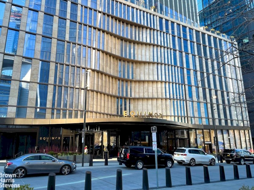 wide photo