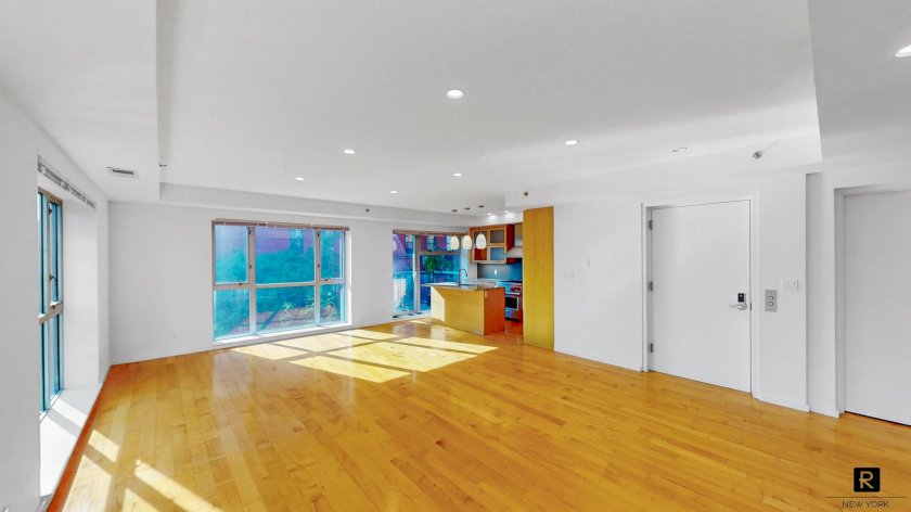 wide photo