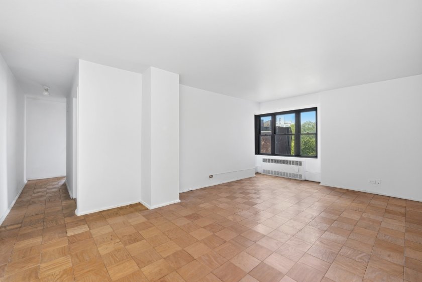 wide photo