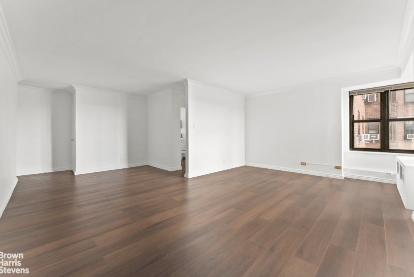 wide photo