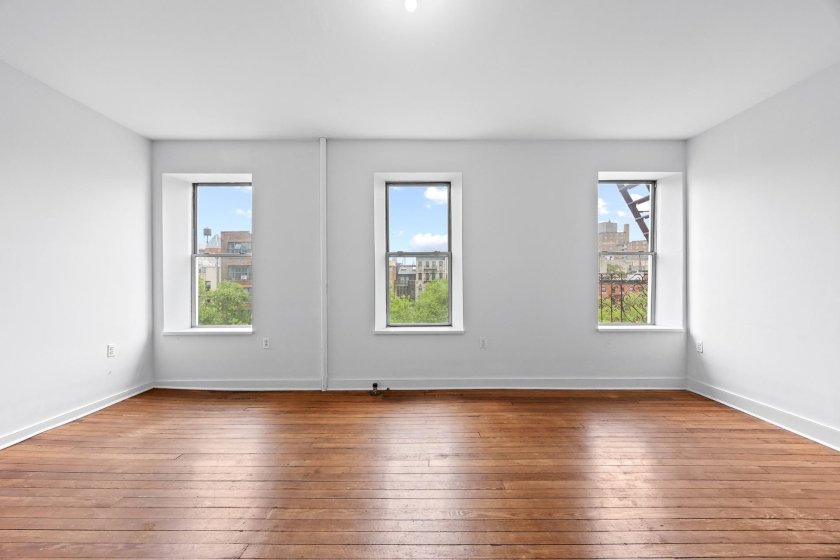 wide photo