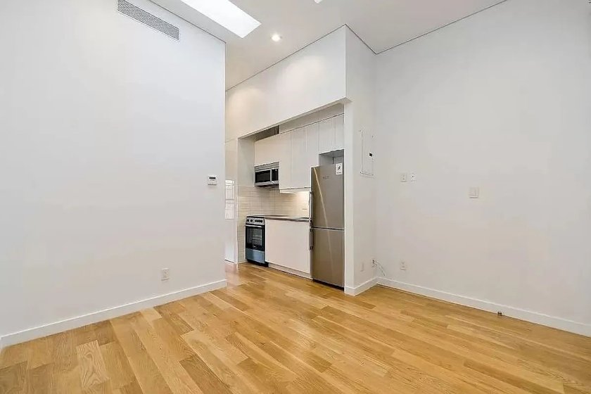 wide photo
