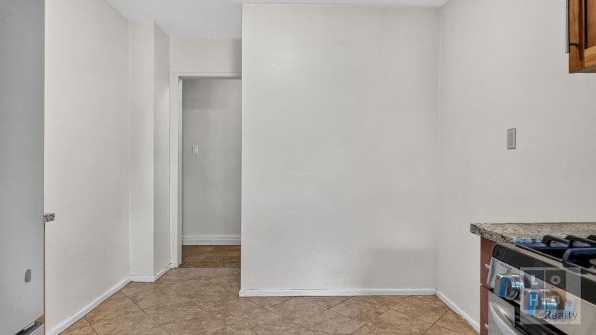wide photo