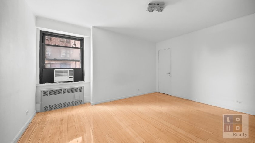 wide photo