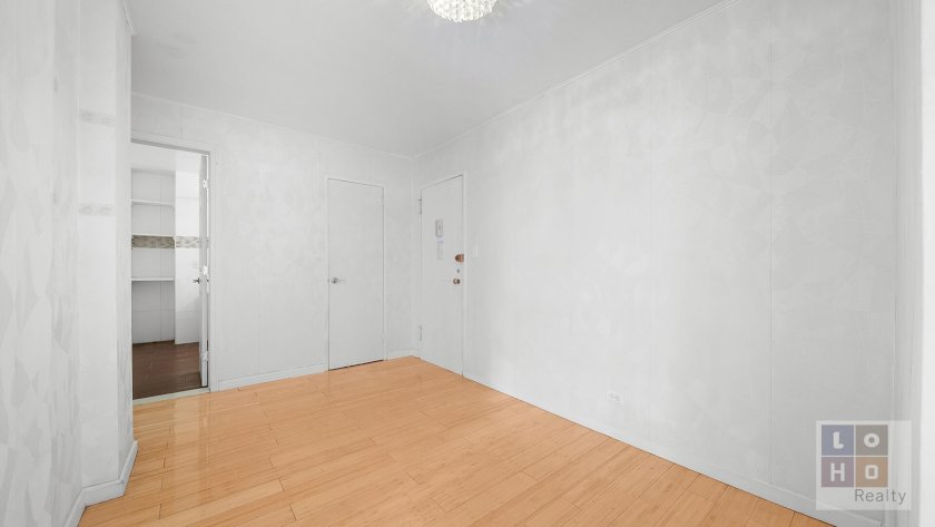 wide photo