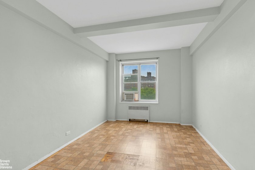 wide photo