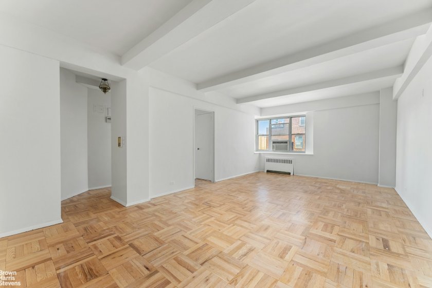 wide photo
