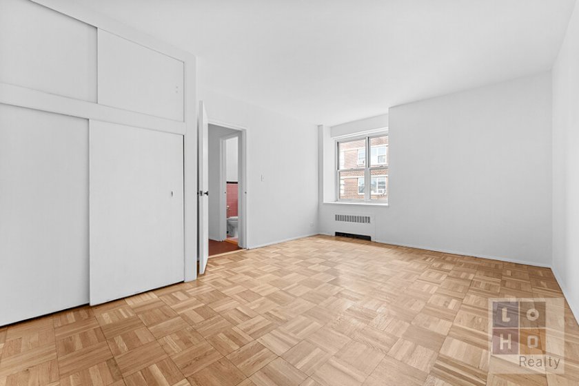 wide photo