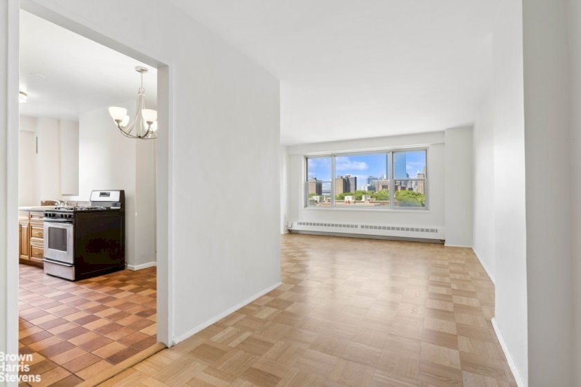 wide photo
