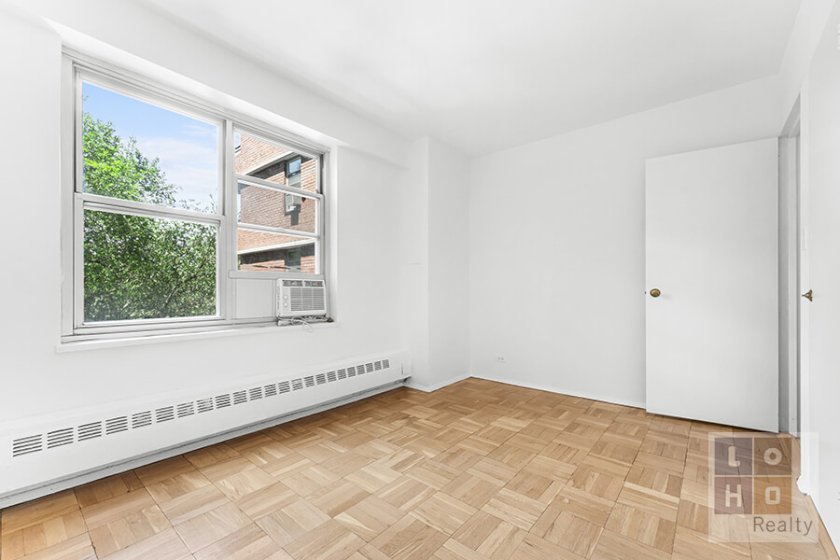 wide photo