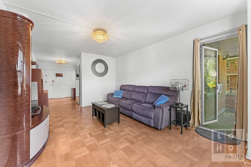 wide photo