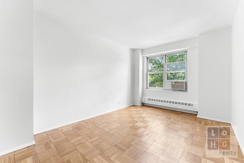wide photo