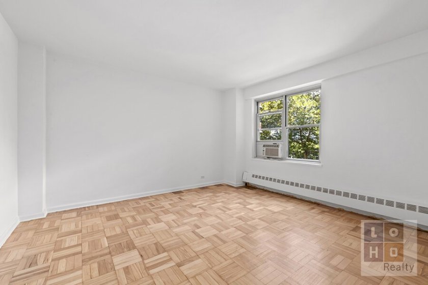 wide photo