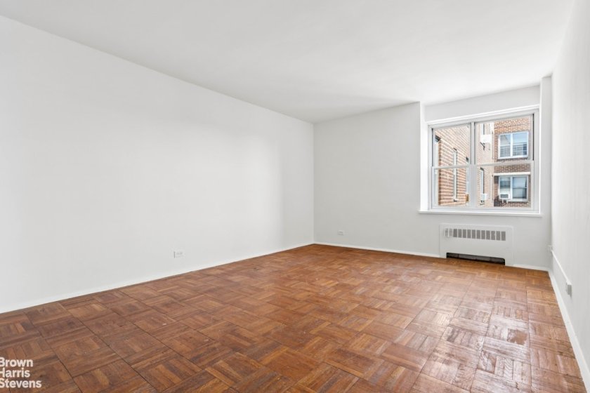 wide photo