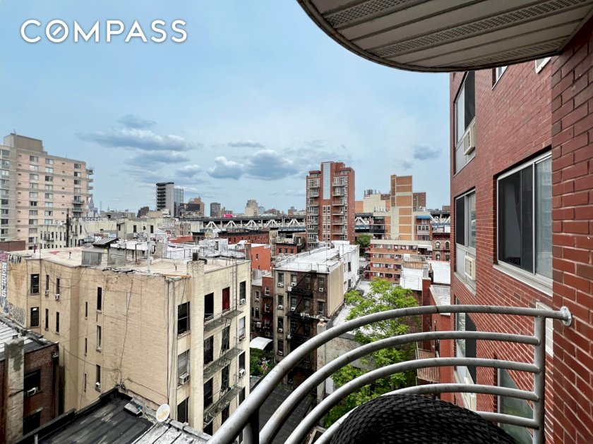 wide photo