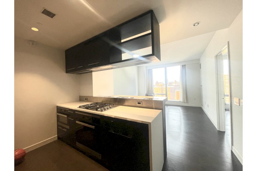 wide photo