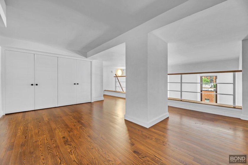 wide photo