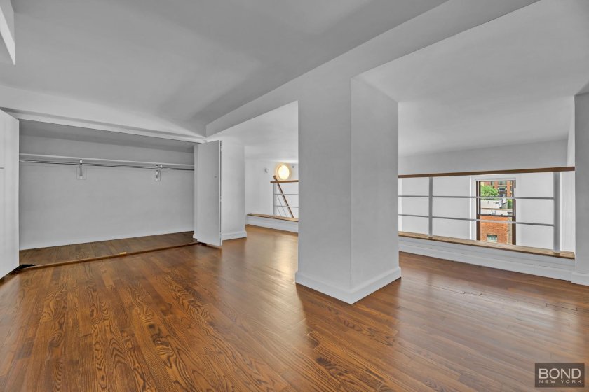 wide photo