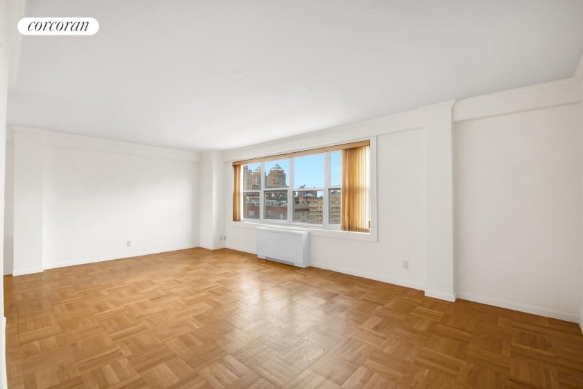 wide photo