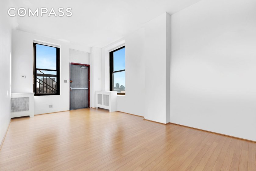 wide photo