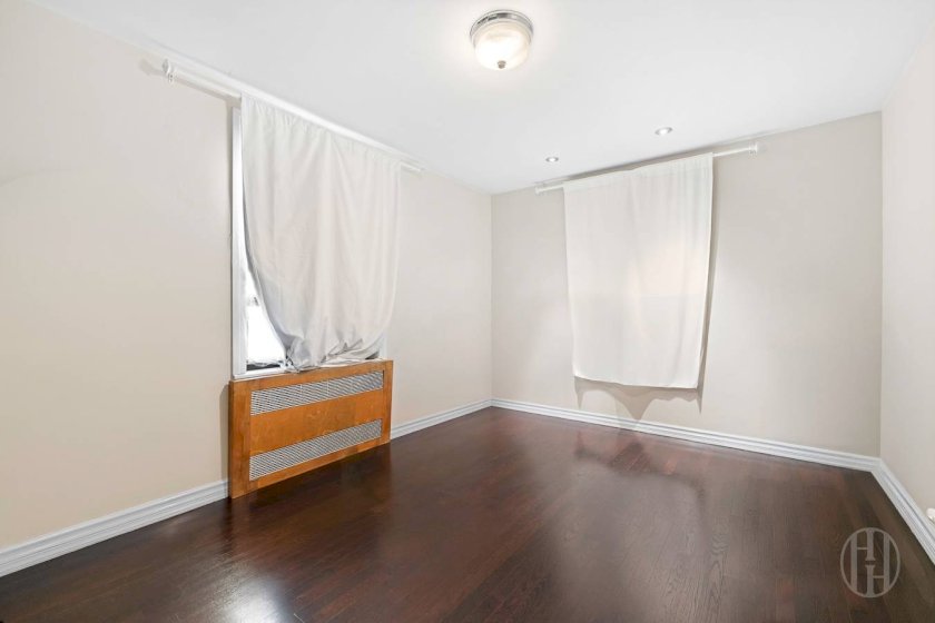wide photo