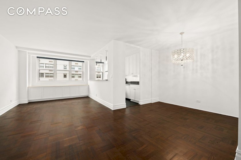 wide photo