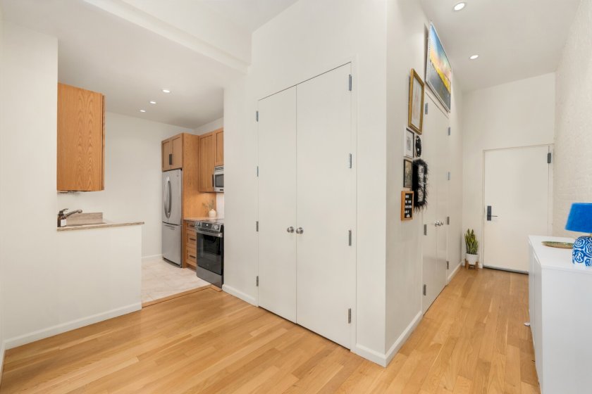 wide photo