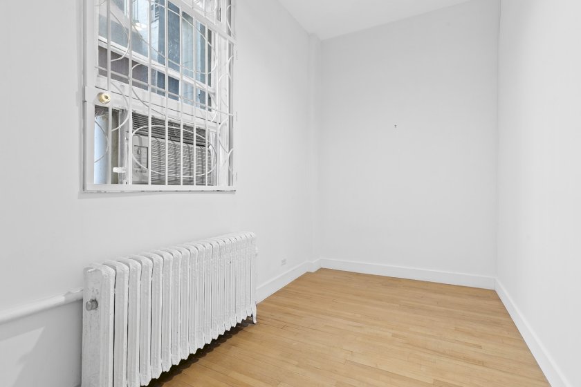 wide photo