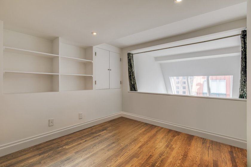 wide photo