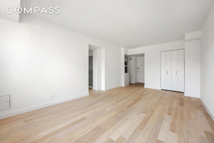 wide photo