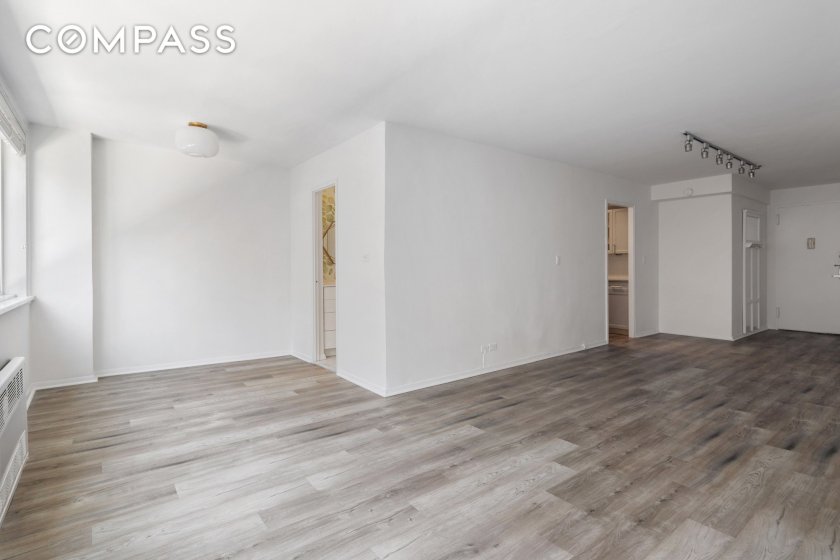 wide photo