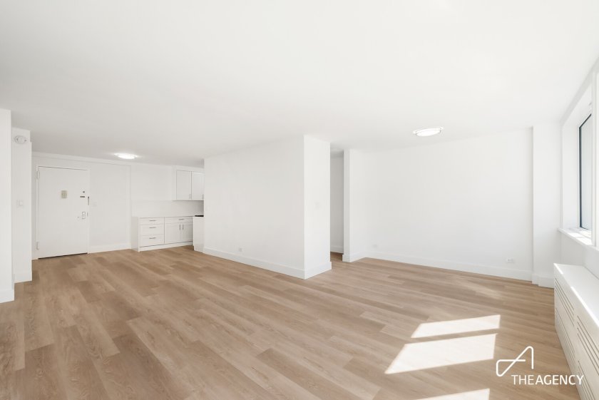 wide photo