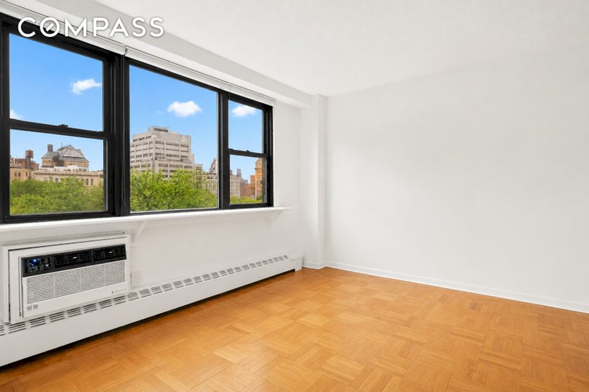 wide photo