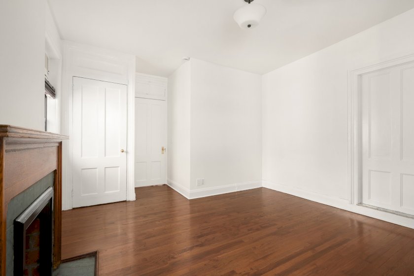 wide photo