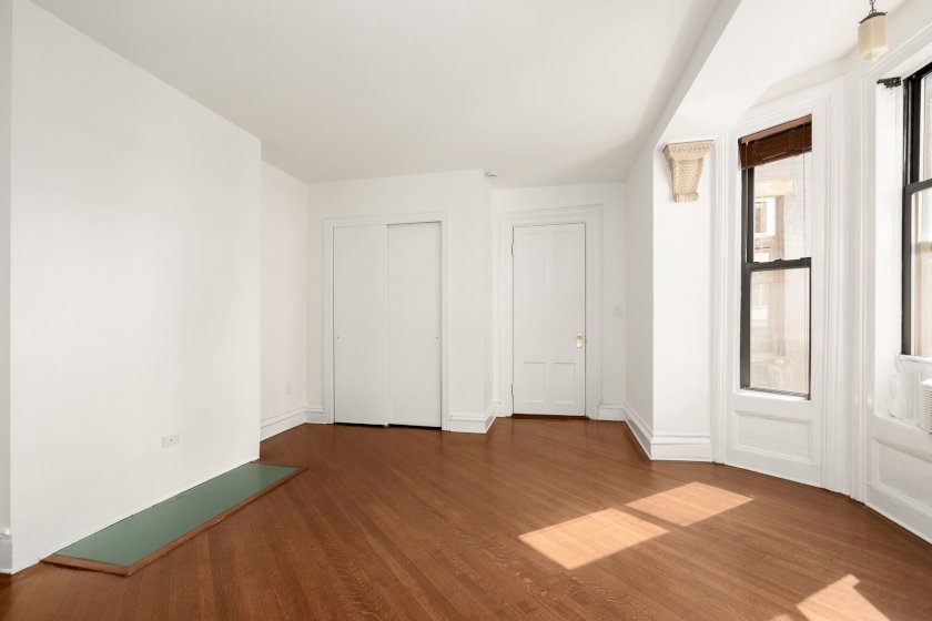 wide photo