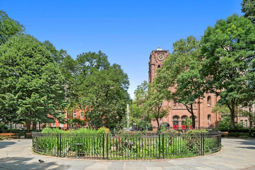 wide photo