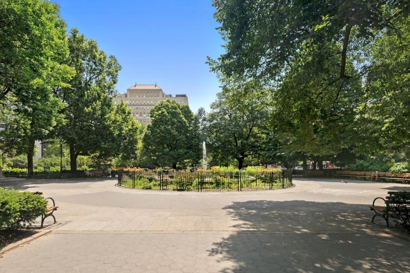 wide photo