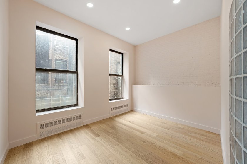 wide photo