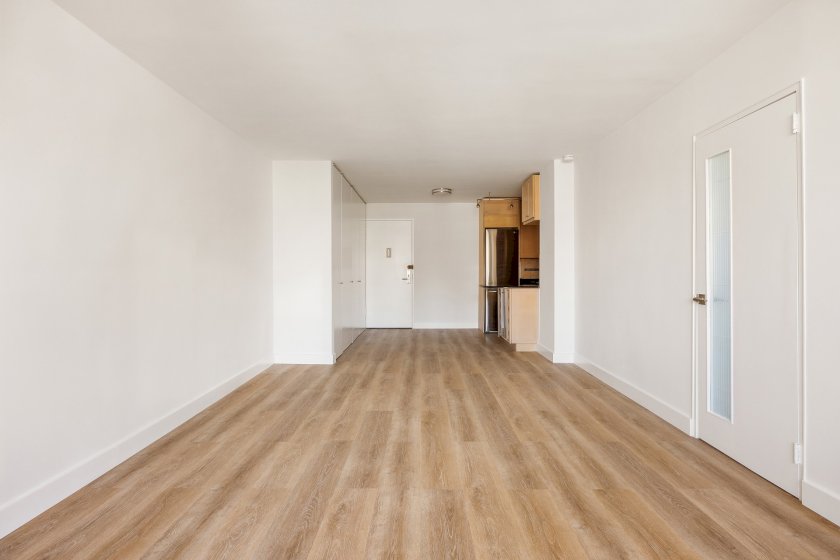 wide photo